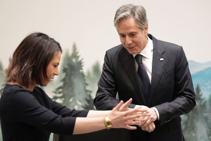 G-7 envoys urge tough stance on Chinese, N Korean aggression