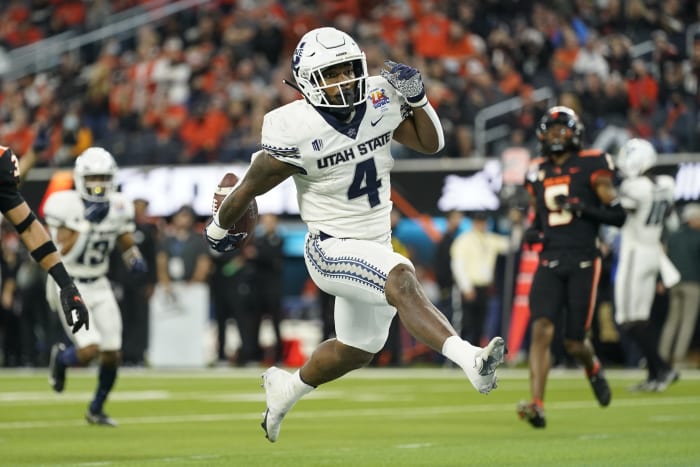 Utah State Routs San Diego State 46-13 in Mountain West