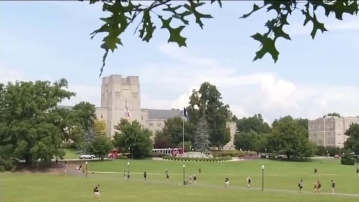 Masks Remain Required At Virginia Tech S Campus Locations In Roanoke And Blacksburg