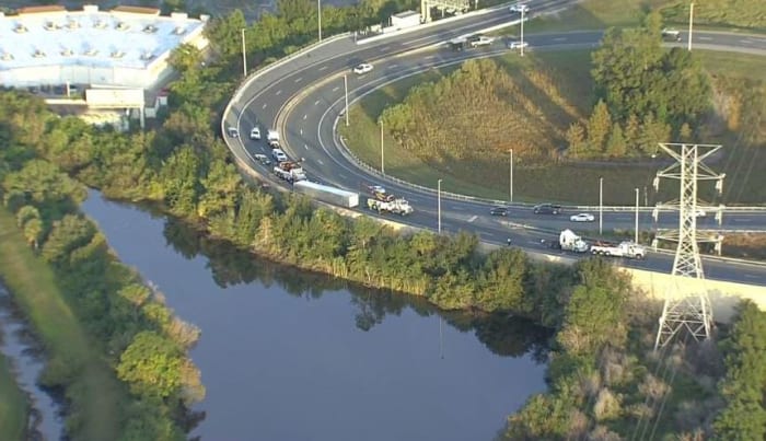 TRAFFIC ALERT: Overturned semi closes Florida’s Turnpike ramp to I-4 in Orange County