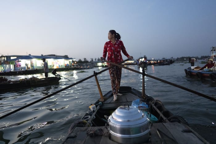 In Vietnam's Mekong Delta, the lure of moving to the city grows even stronger amid climate shocks - Vimarsana News
