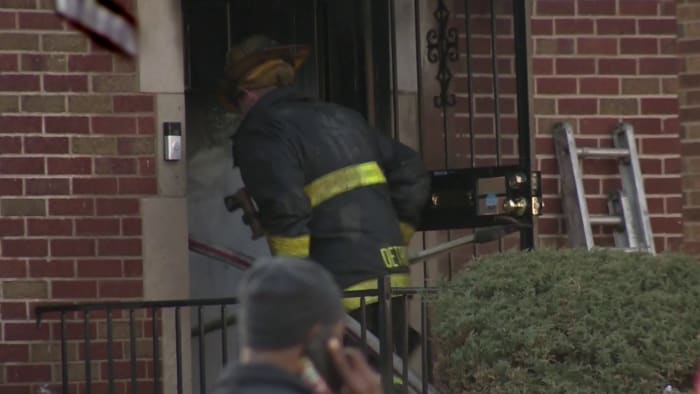 Man killed in house fire on Detroit’s west side, officials say