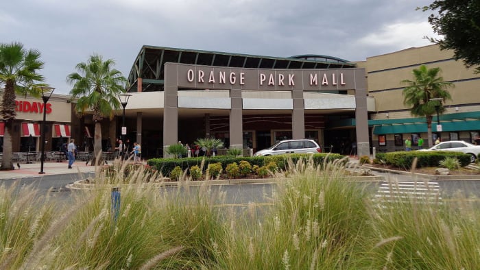 Two Detained, Four Sought After Gunfire At Ross Park Mall