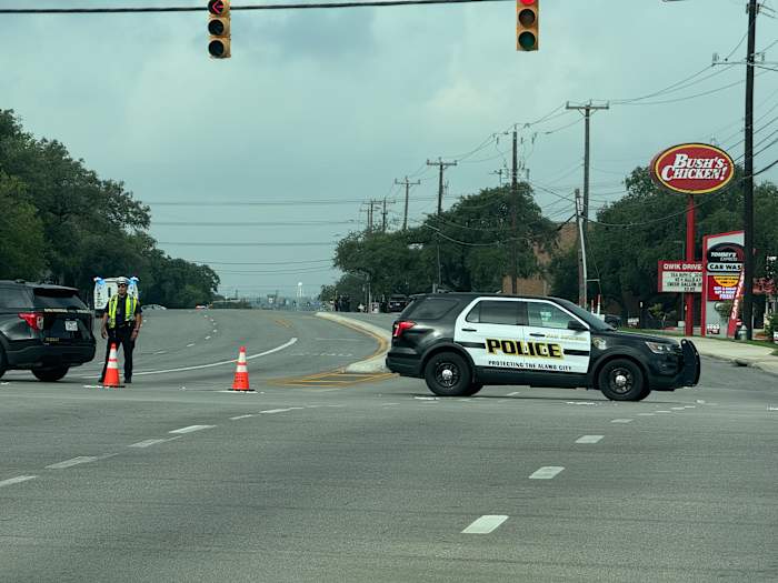 <a href="https://www.ksat.com/news/local/2025/06/20/authorities-id-teen-killed-in-crash-after-people-in-vehicle-taunted-sapd-officers-with-guns/" target="_blank">Authorities ID teen killed in crash after people in vehicle taunted SAPD officers with guns</a>