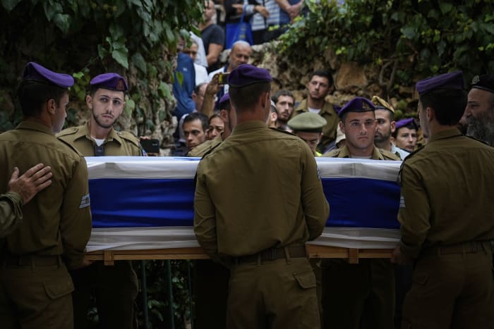 Diplomatic efforts to pause fighting gain steam as Israeli ground troops push toward Gaza City