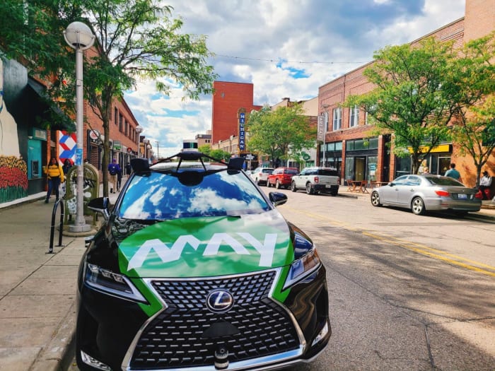 Be driven around the Ann Arbor Art Fair in style with Art-Go-Round - Vimarsana News