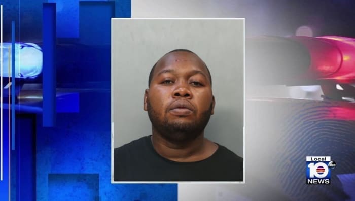 Man, 39, accused of having sex with teen in Miami-Dade