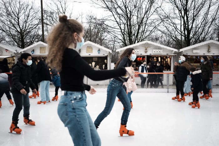 Live updates: New COVID cases in Italy jump 25% in one day