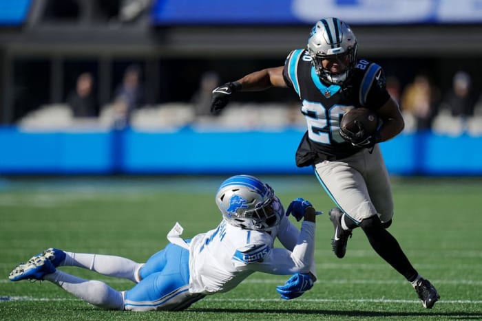 Panthers top Detroit in bitter cold, snap Lions win streak – The Oakland  Press