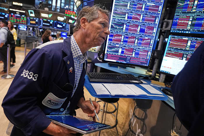 Asian shares rally after Dow hits a record, as some AI shares bounce back