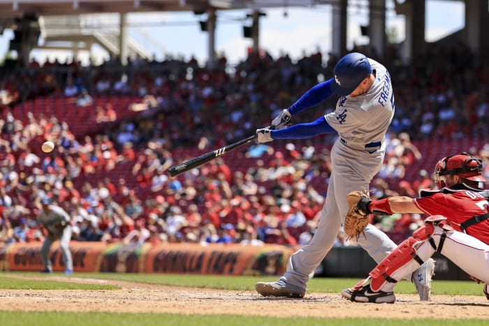 Naquin homers, Reds down Guardians 4-2 for 2-game sweep