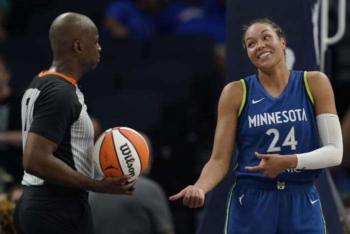 Candace Parker Recounts the Parker-Ogwumike Head Bump 