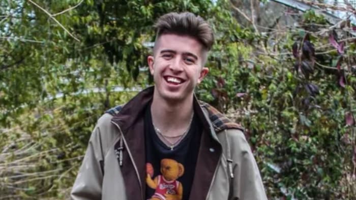 Rolling Loud festival fan from South Carolina dies 'suddenly' at 23 in Miami-Dade - Vimarsana News