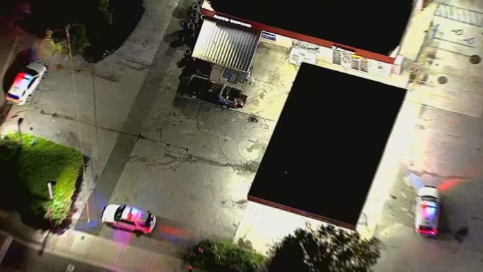 Man shot multiple times at Miami Gardens gas station