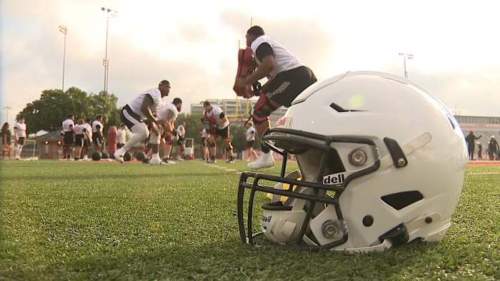 <a href="https://www.ksat.com/news/local/2026/08/07/incarnate-word-works-on-reviving-its-winning-mojo-amid-quarterback-battle/" target="_blank">Incarnate Word works on reviving its winning mojo amid quarterback battle</a>