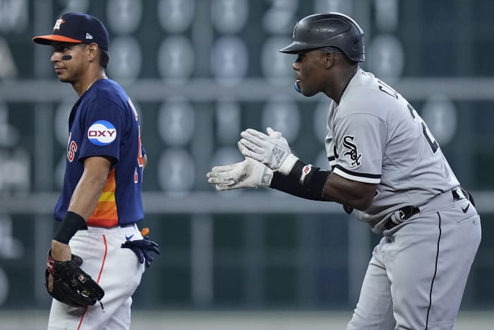 Padres hammer Scherzer, rout Mets 7-1 in playoff opener