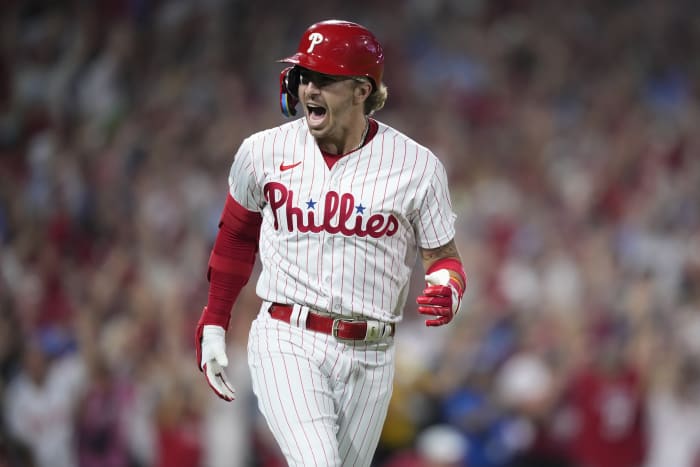 World Series teed up: Bryce Harper, Phillies go deep, face Astros