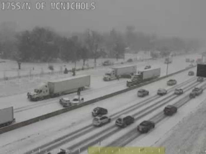 Northbound I-75 closed in Detroit after snow squall causes several crashes