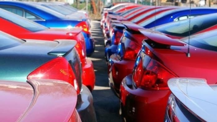 Nissan mechanics sue Central Florida dealerships, claim wage violations