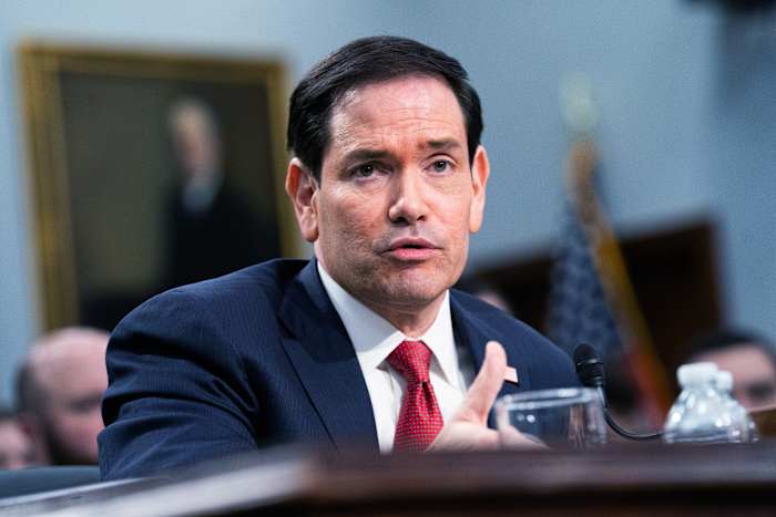 US urges Europe to step up travel measures to prevent spread
