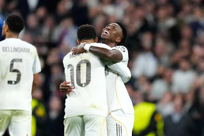 Vinícius wins over fans with 3 assists and a goal in Real Madrid's 6-1 rout of Monaco