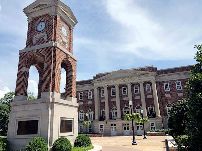 Federal judge weighs whether Alabama’s anti-DEI law threatens First Amendment Federal judge weighs whether Alabama’s anti-DEI law threatens First Amendment
