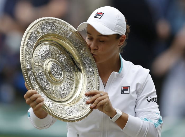 Wimbledon 2021 results  Ash Barty beats Katerina Siniakova in