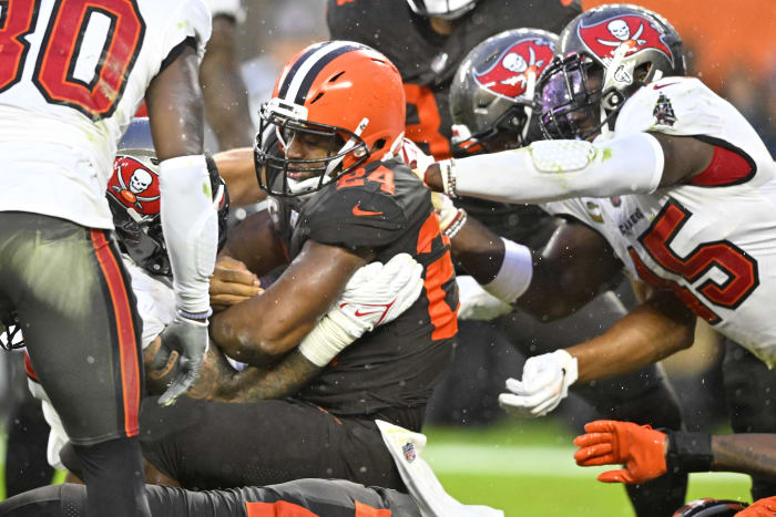 Mayfield, Garrett right at home as Browns beat Cowboys 49-38