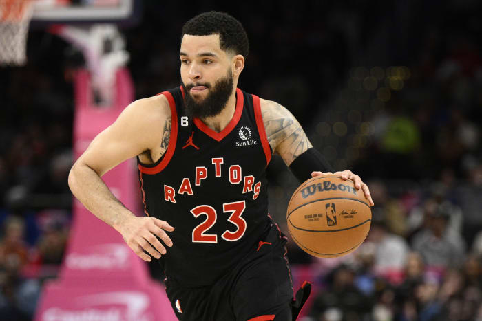 Zach LaVine rallies Bulls from 19-point deficit to stun Raptors in play-in  elimination game