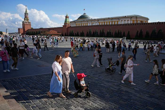 Russia Enforces Restrictive Laws Amid Rapid Population Decline