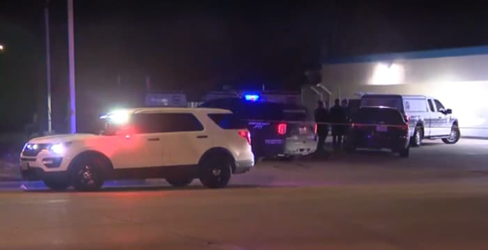 Man charged after being shot by Houston police officer while reaching for gun in NE Houston - Vimarsana News