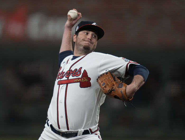 Atlanta on edge: Braves squander chance for hometown party