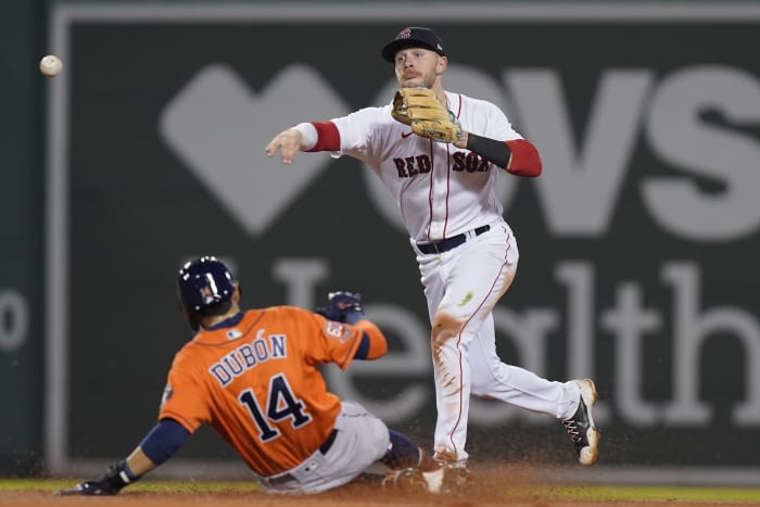 Historia, homer Bogaerta pomaga Red Sox pokonać Astros 6-3