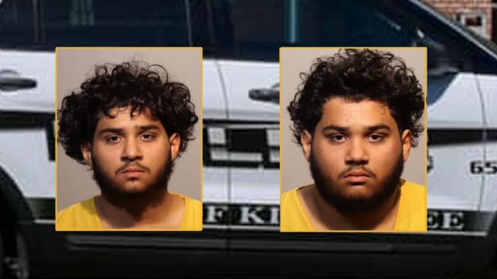 Twins Accused In Home Robbery Sexual Battery With Machete Kissimmee Police Say 