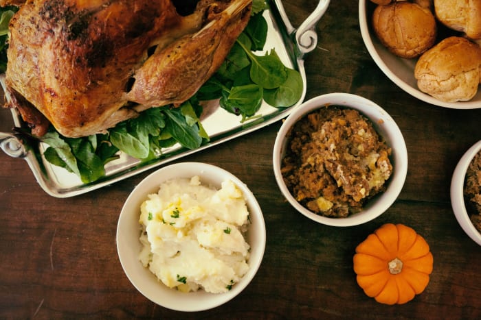 Thanksgiving will cost no less than it did last year, report says