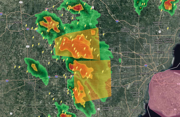 Severe thunderstorm warnings in effect for Wayne, Monroe counties