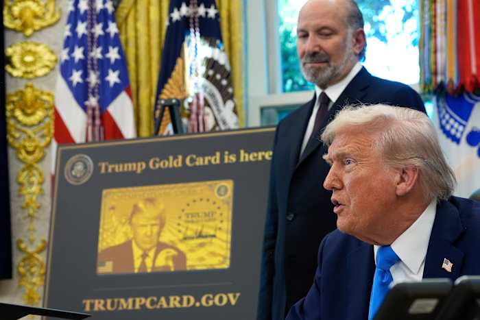 US Plans $100,000 Annual H-1B Visa Fee Impacting Indian IT Firms
