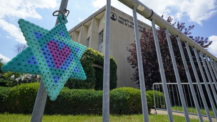 Pittsburgh synagogue attack survivors testify about overcoming wounds both physical and emotional - Vimarsana News
