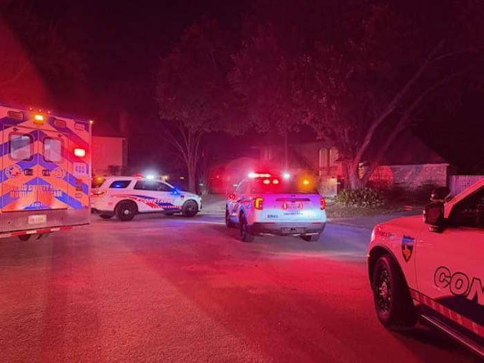 এনডব্লিউ হ্যারিস কাউন্টিতে একজনের পায়ে গুলি লেগেছে, কর্তৃপক্ষ দুই সন্দেহভাজনকে খুঁজছে