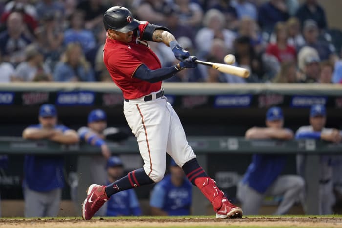 Brandon Crawford hits grand slam in big league debut to boost Giants past  Brewers