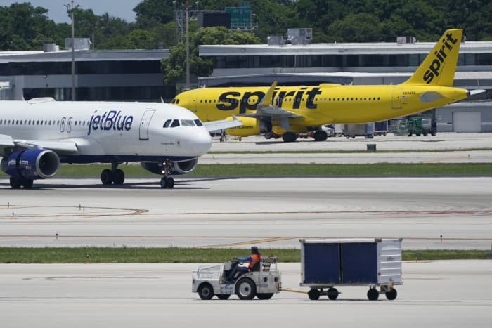 With merger scuttled, Spirit Airlines faces an uncertain future. Is bankruptcy a possibility?