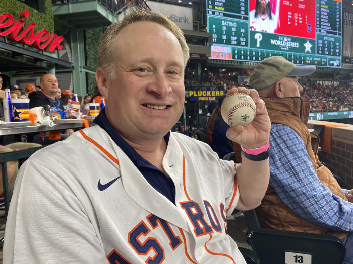 Man who snagged Yordan Alvarez homerun ball got Astros World Series ticket  the morning of the game