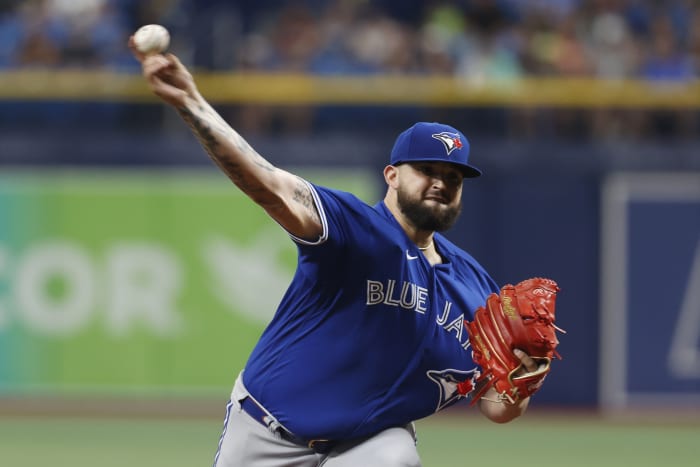 Tapia inside-the-park slam lifts Blue Jays over Red Sox 28-5