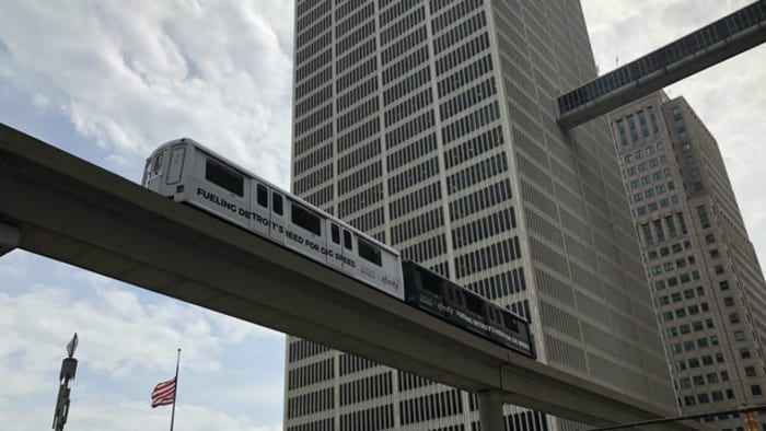Detroit People Mover extends service hours for Auto Show