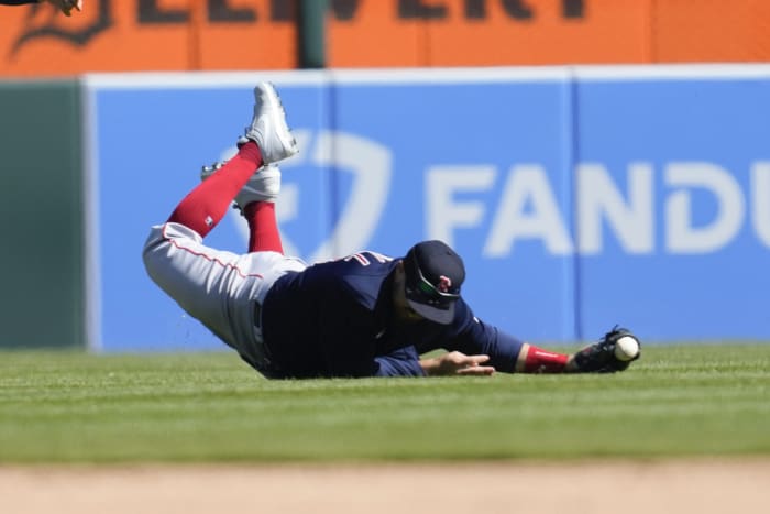 Indians OF Delino DeShields Jr. tests positive for coronavirus, quarantined