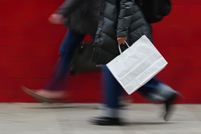 What Americans think about giving cash as holiday gifts, according to a new AP-NORC poll