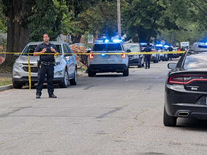 Shooting on Detroit east side leaves multiple people injured