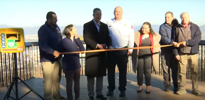 WATCH: Roanoke Vice Mayor set to cut ribbon at new Mill Mountain Star AED - Vimarsana News