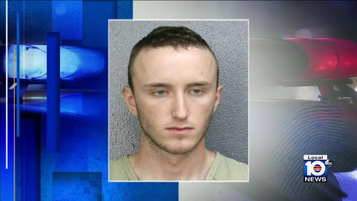LISTEN: 911 calls released in Coral Springs murder - Vimarsana News