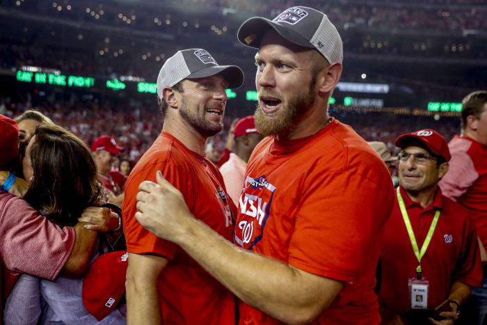 World Series MVP Strasburg on IL with nerve issue in hand